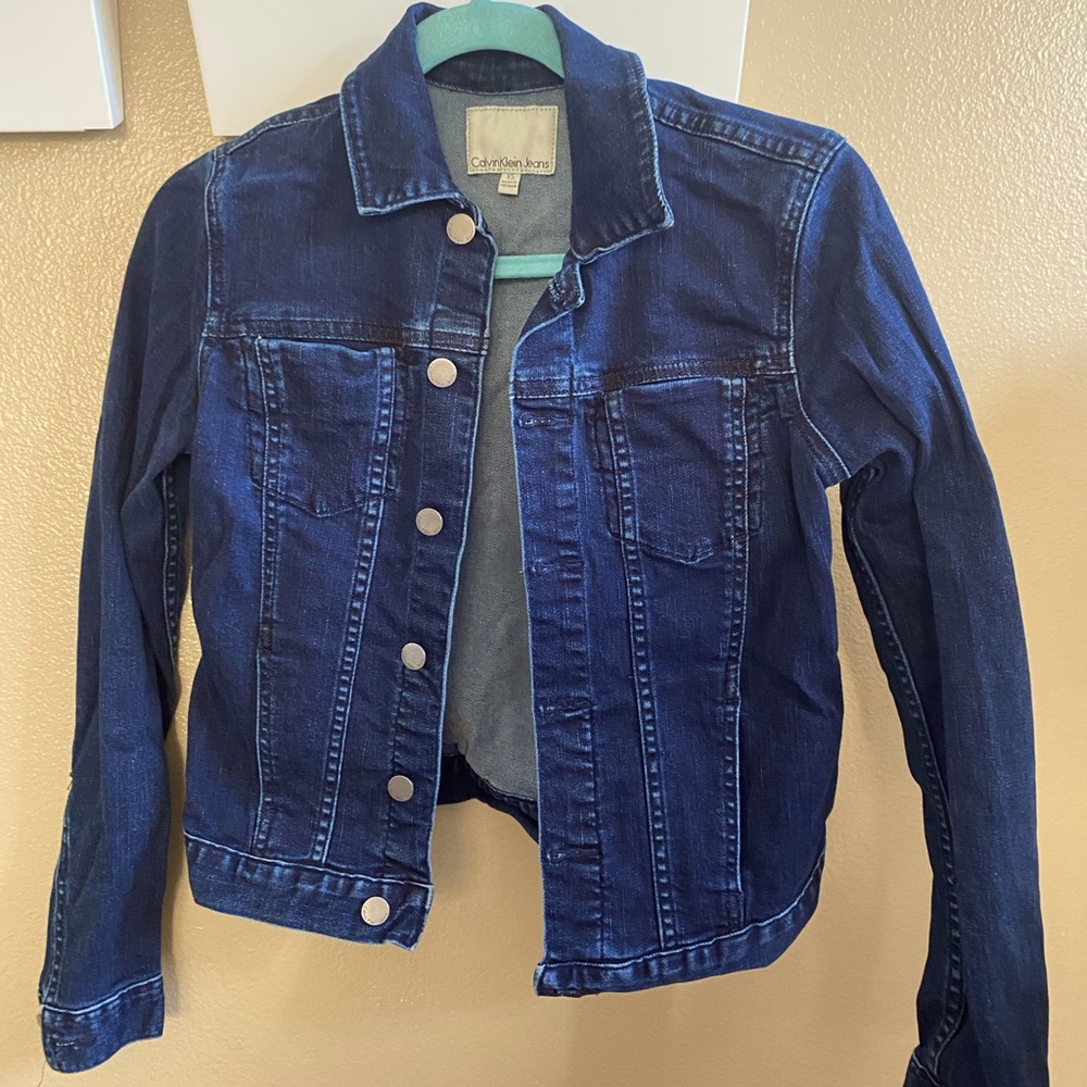 Dark Blue Denim Jean Jacket 🤍 (Calvin Klein - Denim/Dark Blue - XS)